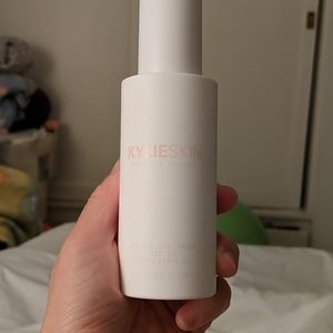 Kylie skin Broad Spectrum SPF 30 Sunscreen Oil